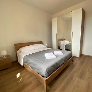 Standard Zimmer mit Kingsize-Bett